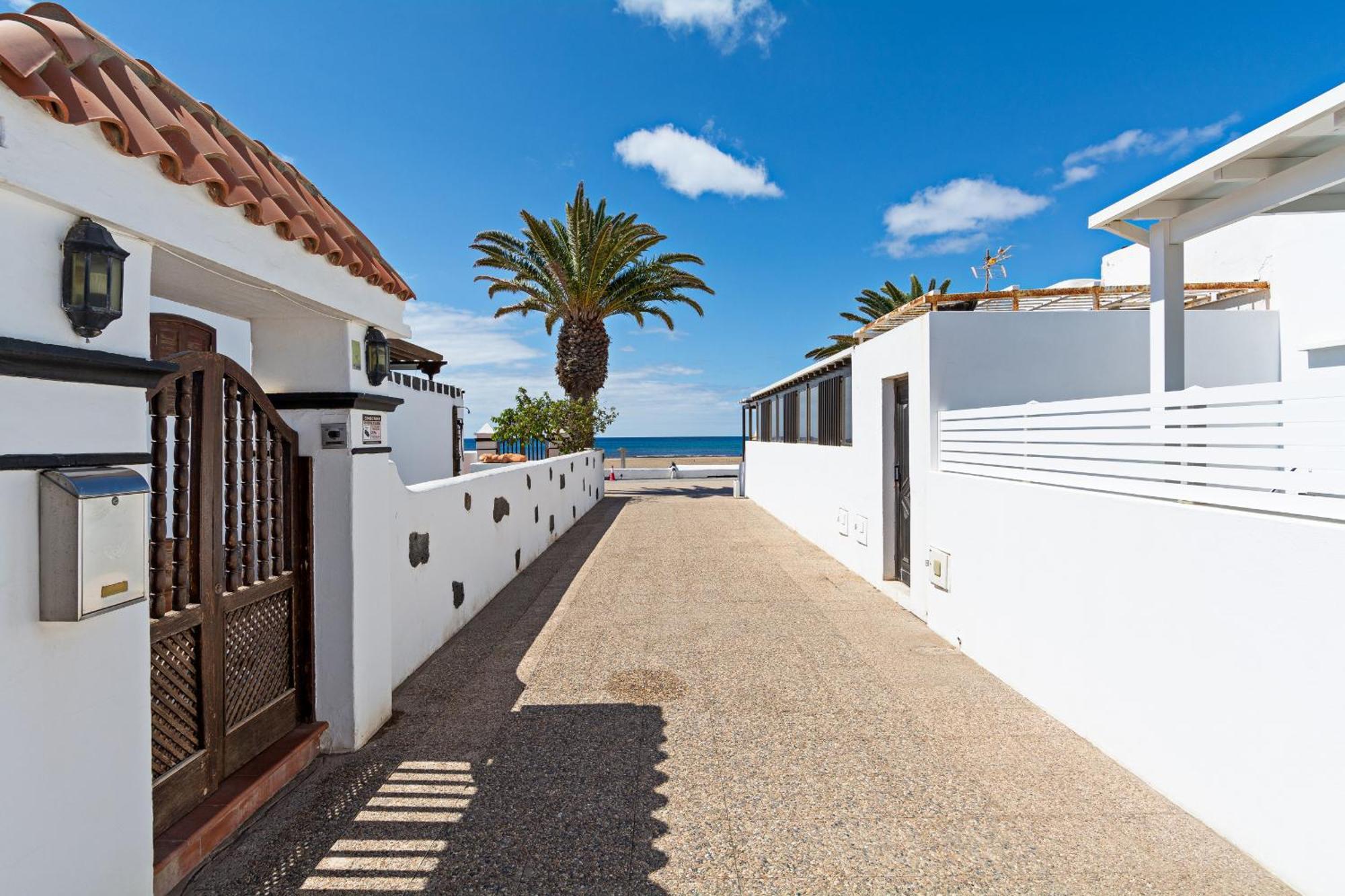 2Br Terrace Home - 10 Min Walk To The Beach Playa Honda  Luaran gambar